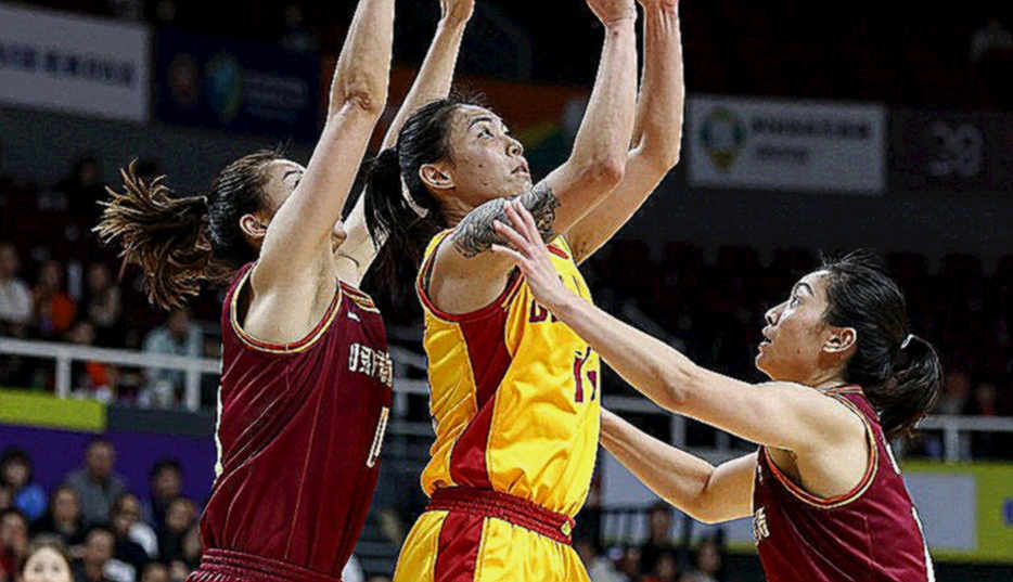 डोमेन लेबल: फुटबॉल — और उसके बाद एक भी सत्य नहीं